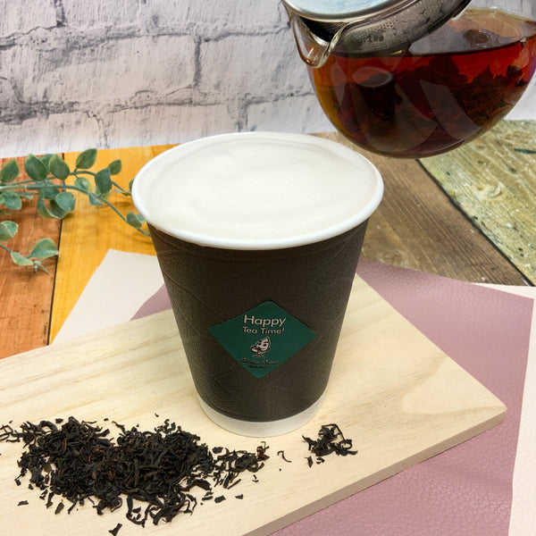 寒くなった夜に、温かい本格日本茶ラテはいかがでしょうか