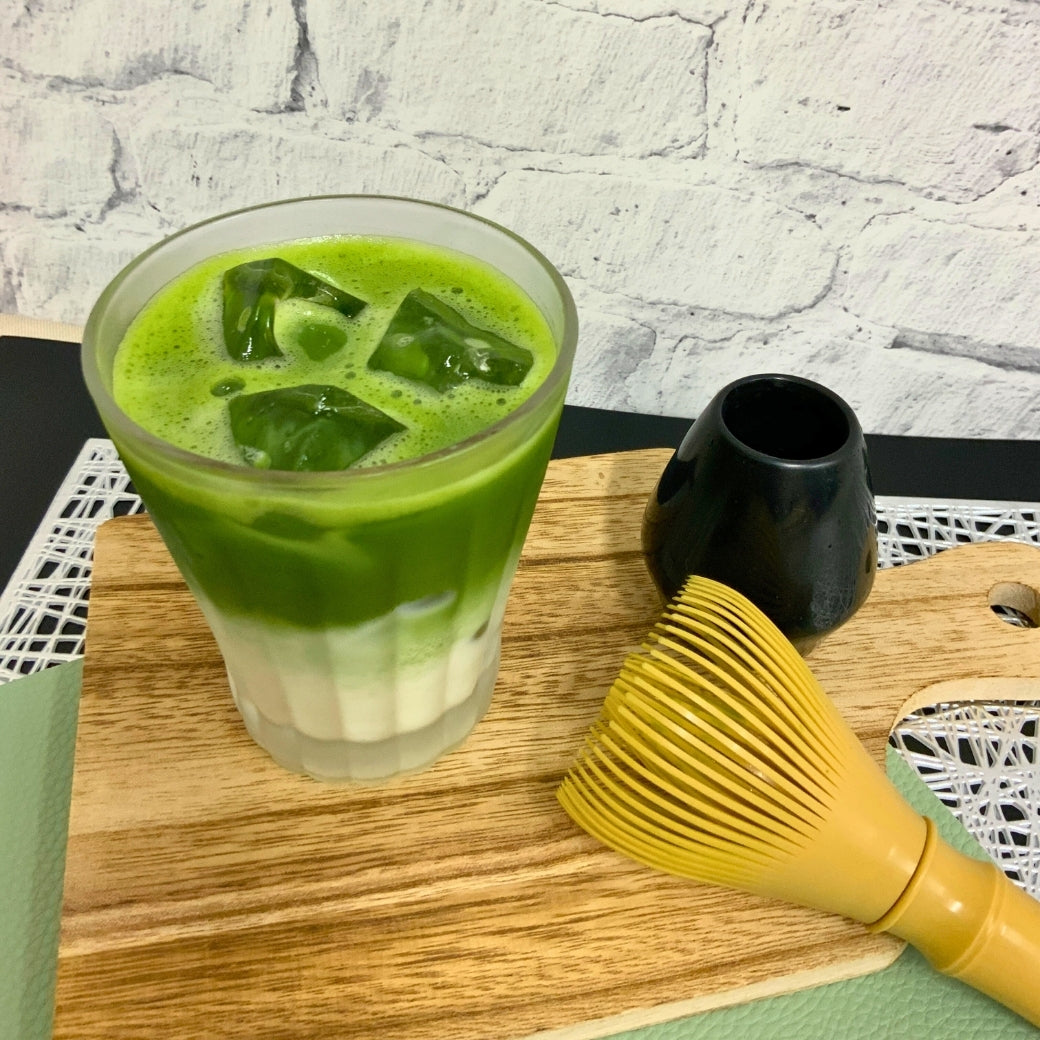 【静岡産】 厳選徳用抹茶「初芳」100g詰　※ネコポス便３本まで