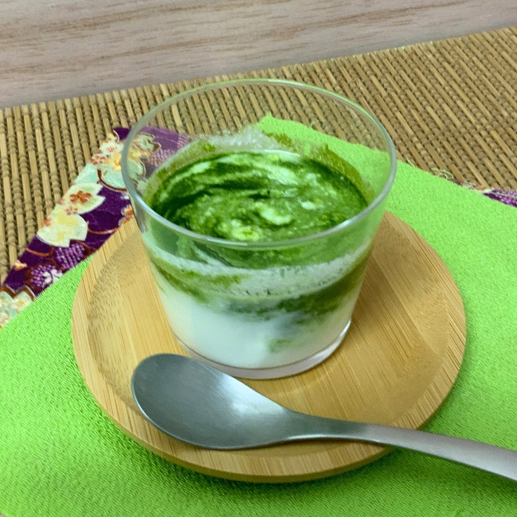 【静岡産】 厳選徳用抹茶「初芳」100g詰　※ネコポス便３本まで