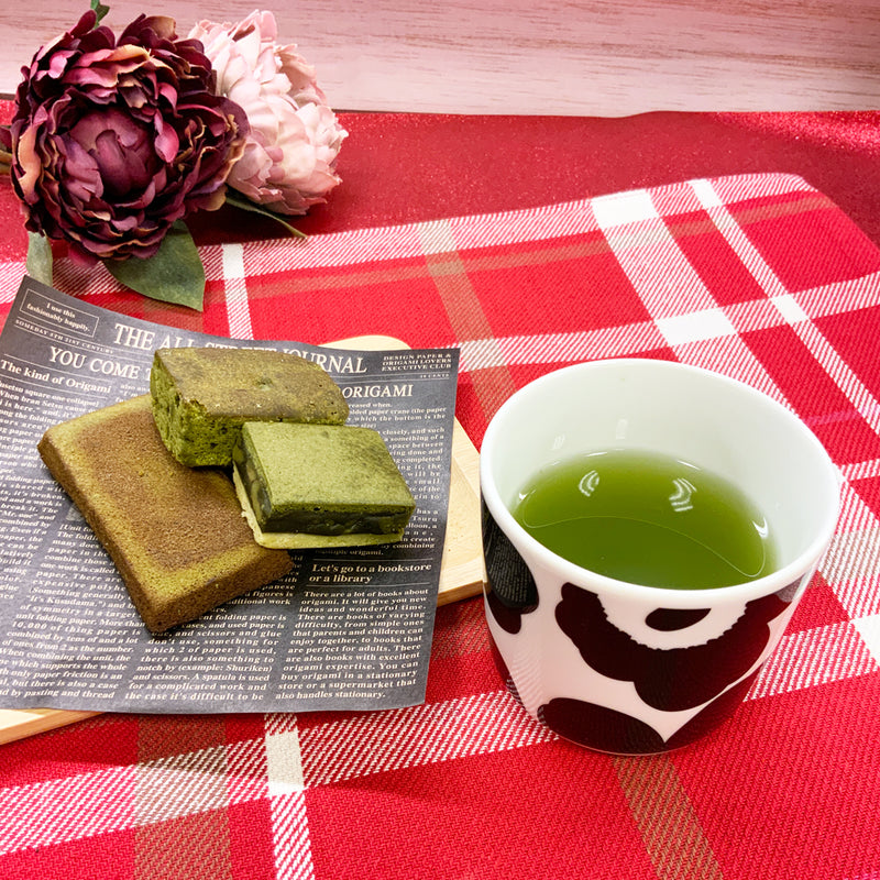 [From Shizuoka Kakegawa Kikugawa] Most popular deep steamed green tea moment &amp; MatchaSweetsBOX set