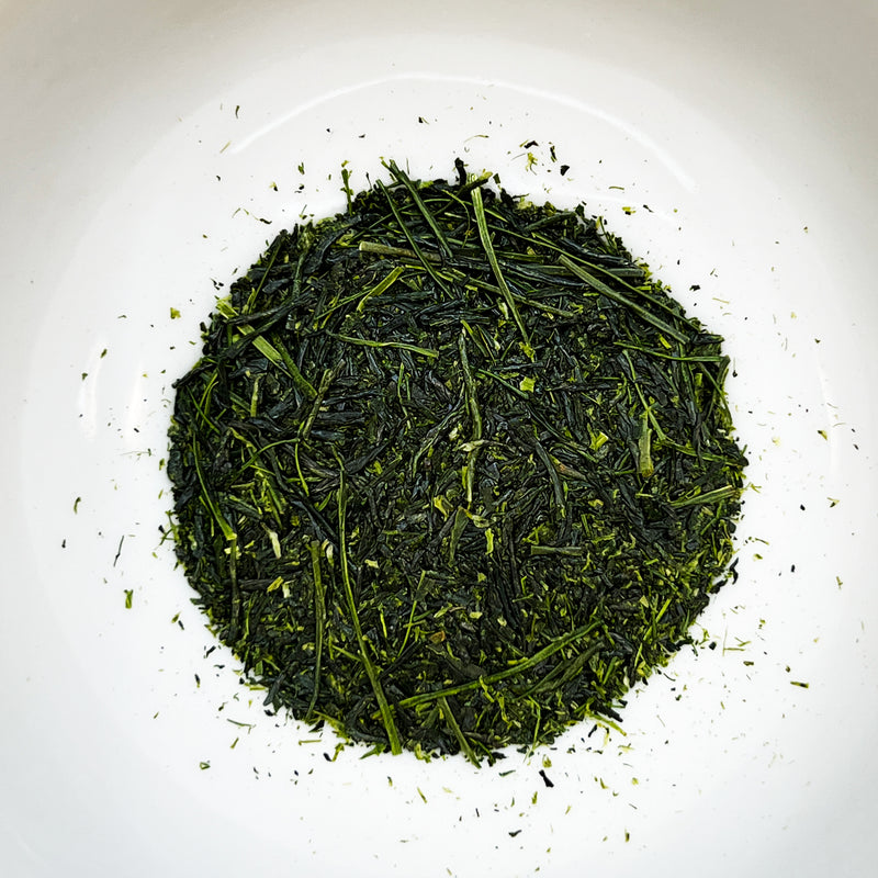 [Yutaka Midori variety from Chiran, Kagoshima] Special deep-steamed covered green tea "Yutaka Midori" 80g pack 