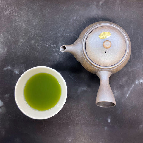 001 "Takumi no Kiwami" 80g Pack [Limited New Tea] Delivery Starts May 8th! 3,000 yen including tax of the same class as the store product ⇒Limited new tea reservation price 1,800 yen including tax for 80g pack